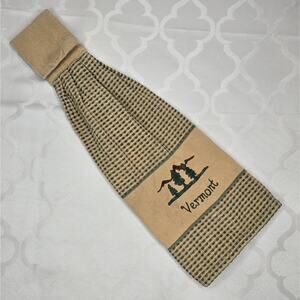 Vermont Themed Kitchen Towel Green & Tan Gingham Plaid Pattern